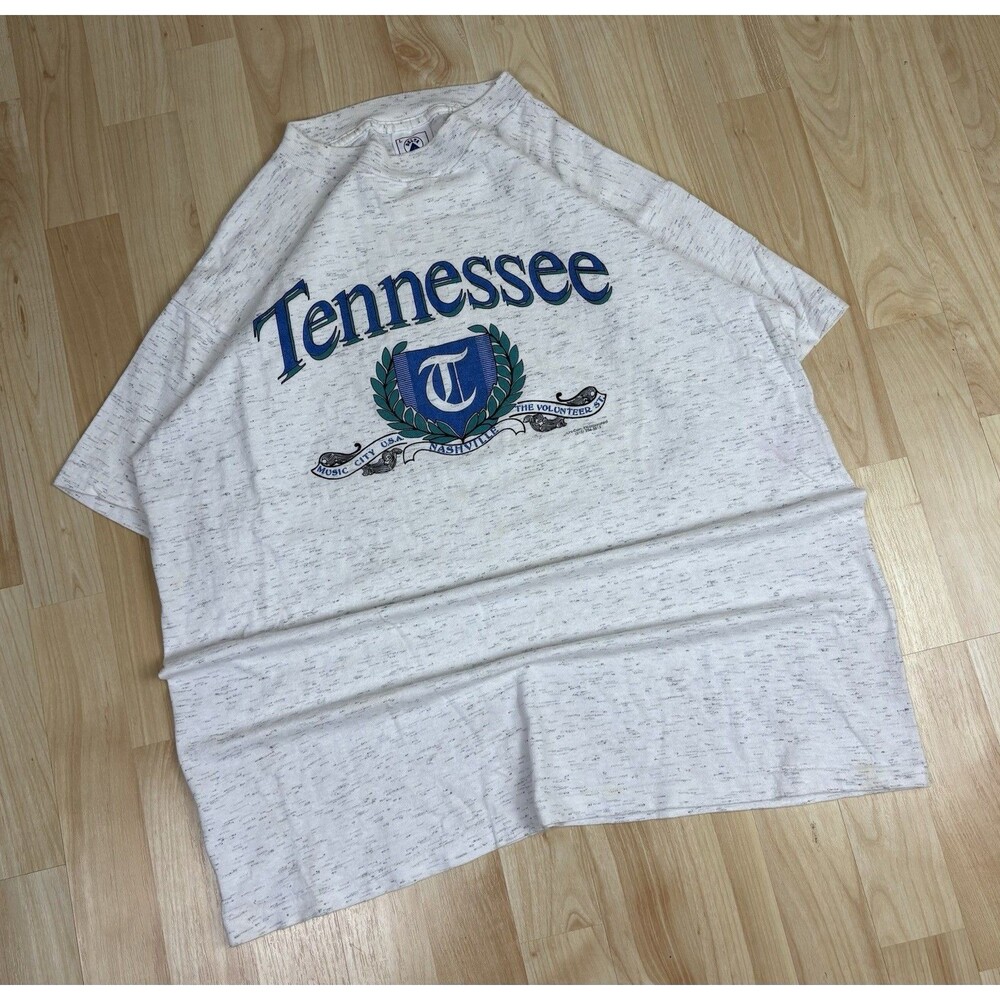 Vintage 90s Single Stitch Nashville Tennessee Graphic T-Shirt / Grey / Large